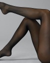 Semi-sheer tights have a revitalising effect with a subtle, slimming shimmer. Nylon/elastene/cotton Hand wash Imported