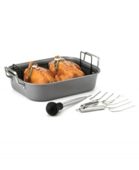 Beautifully browned on the outside; moist and juicy on the inside -- this all-inclusive roaster set gives you all the tools you'll need to prepare the perfect turkey. Limited lifetime warranty.