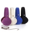 With built-in speakers, UGG® Australia's knit earmuffs envelop your ears in the warmth of shearling while you listen to music and take calls.