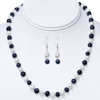 18 Blue & White 7-8mm Freshwater Pearl Necklace Earrings Set