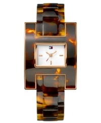 A unique take on Tommy Hilfiger's timeless style: this tortoise shell timepiece flaunts strong lines and exotic details.