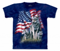 The Mountain Mens Wolf Flag Short Sleeve Tee