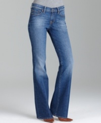 The Leslie Sweet N Low boot cut from Lucky Brand Jeans is super-flattering, with a vintage-inspired look that you'll love.  A must-have color and shape for any closet.