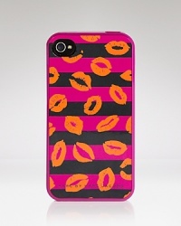 Pop and lip lock it with this MARC BY MARC JACOBS iPhone case, styled in a playfully puckered up print.