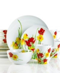 Fresh and vibrant, Vera Daffodils dinnerware turns your table into the picture of spring. Watercolor blossoms thrive on bone china for a natural look and sleek feel, providing a cheerful backdrop for quiet nights in or festive entertaining. Coordinates with Daffodils table linens. (Clearance)