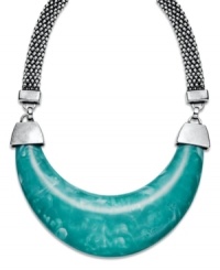 Go tribal. This antique silver-plated Bar III necklace features a turquoise resin stone for a bold pop of color. Approximate drop: 17-1/4 inches + 3-1/2 inch extender. Approximate resin length: 5-3/4 inches. Approximate width: 2 inches.