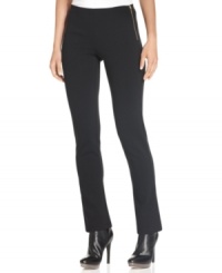 A ponte fabric gives these skinny petite pants from MICHAEL Michael Kors a flattering fit -- a perfect base for a variety of outfits! (Clearance)