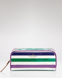 kate spade new york brightens up your beauty regimen with this cotton twill cosmetics bag. Ideally sized to stow-and-go, with a conveniently designed top-zip closure, it's an on-point case.