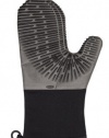 OXO Good Grips Silicone Oven Mitt with Magnet, Licorice Black