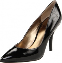 Guess Women's Lava Pump