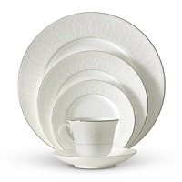 Like icing on a wedding cake, the Ballet Icing Collection elicits both awe and admiration as it captures the graceful elements and sweeping orchestrations of dance. The delicate piping of the pattern evokes the craft of a master cake decorator forming circular spirals in white on our newest fine bone china patterns.