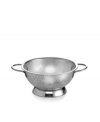 Classic simplicity makes this colander the cornerstone of any working kitchen, boasting an understated stainless steel construction, sturdy handles for effortless use and a foolproof design that has proved efficient year after year.