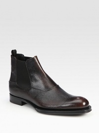 Leather Chelsea boot design with side goring.Leather upperLeather liningRubber soleMade in Italy