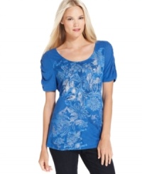 With a color and print inspired by all things French, Style&co.'s pretty ruched-sleeve top makes it easy to infuse a bit of romance into your outfit. (Clearance)