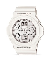 Be a good sport with this boldly sized digital watch from G-Shock. Designed for maximum performance on the field and off, it features a stopwatch, quartz movement, and supreme shock resistance.