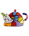 Heads and tails above the average teapot, this mini cat-inspired design celebrates the vivid colors and bold patterns of Brazilian pop artist Romero Britto.