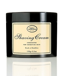 The Art of Shaving Shaving Cream protects the skin from irritation and razor burn. Rich with glycerin, coconut oil and essential oils, the Shaving Cream leaves your skin smooth and moisturized. For optimum results: Prepare your skin with Unscented Pre-Shave Oil. Apply Unscented Shaving Cream with Shaving Brush to generate a rich warm lather, soften and lift the beard, open pores, bring sufficient water to the skin and gently exfoliate. Soothe, refresh and regenerate the skin after shaving with Unscented After-Shave Balm.Unscented - Hypoallergenic