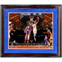 Steiner Sports NBA New York Knicks Jeremy Lin Unsigned Reverse Layup vs. Gasol Framed 16x20 Photograph