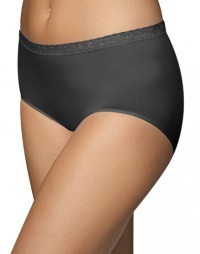 Bali Comfort Revolution Seamless Lace Brief, 7-Black