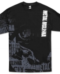 Go big, go bold. With an oversize graphic, this shirt from Metal Mulisha rocks your casual wardrobe.