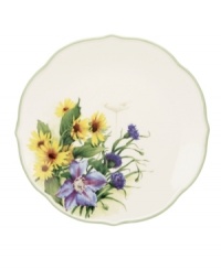 Garden party. These Floral Meadow Sunflower dinner plates bring eternal spring with a bouquet of indigo and gold rooted in resilient everyday porcelain. A scalloped edge adds to the charm of the graceful mix-and-match Lenox collection. (Clearance)