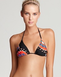 A minimalist silhouette lends maximum impact to this strikingly-patterned Trina Turk triangle bikini top.