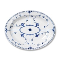 The elegant Blue Fluted Half Lace collection was launched in 1775. The Blue Fluted pattern offers much more than a dinner service. It also includes a large selection of striking accessories that will be enjoyed by anyone with an affinity for classic design.