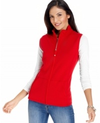 Karen Scott's quilted vest adds sporty style to any look! Try it with jeans and tee for a smart weekend ensemble.