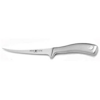 Wusthof 4622 Classic 7.1-Inch Fillet Knife (18cm)