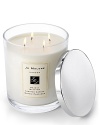 The scent of clementine leaves in the morning dew sparkles above a heart of orange blossom and water lily, transporting the wearer to a garden oasis. With a stunning bouquet lit across four wicks, the Orange Blossom Luxury Candle envelops a room and lingers for hours to create an ambiance of warmth, sophistication and style. It is the ultimate luxury. 2.5kg.