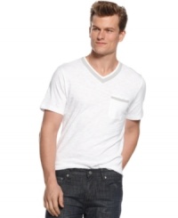 Get an upgrade on your basics with this contrast-trimmed v-neck t-shirt from Alfani Red.