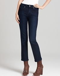 Stylish and with twice the spandex as the average jeans, these Miraclebody by Miraclesuit ankle jeans have exclusive Miratex fiber which slims the thigh, lifts the rear and controls the tummy for a beautiful and comfortable fit.