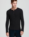 This modern basic from John Varvatos USA LUXE offers everyday reliability and a masculine edge.