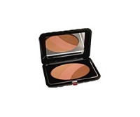 Enhance your skin tone with our multi-shaded bronzing powder. A perfect harmony of sun-kissed colours provides natural-looking warmth and radiance. Retractable brush included.