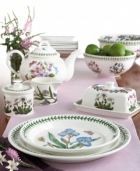 Add a fresh floral note to the main dish with the Botanic Garden oval platter from Portmeirion dinnerware. The dishes feature lifelike blossoms on white porcelain with vine trim that entice the Portmeirion china collector or naturalist on your gift list.