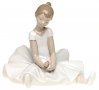 Nao Dreamy Ballet Porcelain Figurine