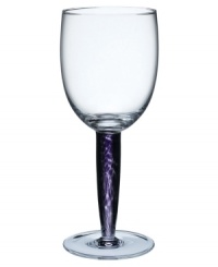 A true gem. Durable and striking in signature Denby style, Amethyst wine glasses combine modern lines and purple stems for bold casual tables.