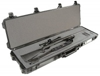 Pelican 1750 Case with Foam for Rifle Black