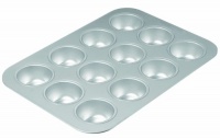 Chicago Metallic Commercial II Traditional Uncoated 12-Cup Muffin Pan