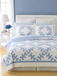 Introduce clean, classic lines with just a hint of something blue. Coupling intricate quilting with a mosaic circle design, this Wedding Rings quilt from Martha Stewart Collection brings a new twist to traditional comfort. Featuring pure, woven cotton and reverses to solid.