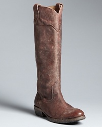 Ride the Western trend hard in these vintage-effect Frye boots-well-loved looking, they're already broken in for you.