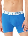 Get off to the right start in this bright boxer brief from Calvin Klein, rendered in soft cotton with stretch.