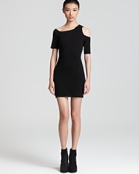 Look haute in this Helmut Lang cold-shoulder dress, cut in an abbreviated silhouette for true drama.