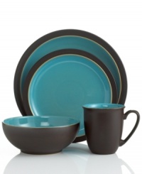 Ideal for every day, Duets dinnerware is built to last and crafted to withstand dishwasher, microwave and oven use for unparalleled convenience. Glossy turquoise contrasts rich chocolate brown on Denby's contemporary collection of place settings.