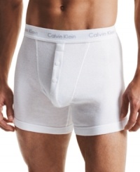 Offering superior comfort and support, these cotton boxer briefs from Calvin Klein are a must-have for guys of all ages.