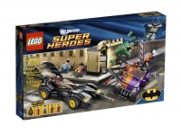 LEGO Super Heroes Batmobile and The Two-Face Chase 6864