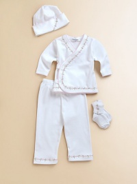 The perfect take-home set in ultra-soft cotton, adorned with the sweetest floral vine trim.Hat with picot trimWrap-front long sleeved tee with scalloped trim and snap closuresElastic waist pantsCuffed socksMachine washCottonImported