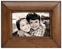 Prinz 5 by 7-Inch Walden Antique Walnut Wood Frame