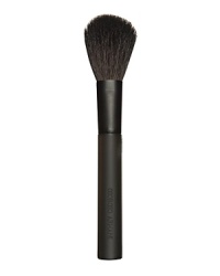 Made with natural hair, the Blush Brush features curved bristles that shape cheekbones to perfection. Designed to leave just the right amount of color on cheeks for a natural, gorgeous result. Silky bristles pamper the skin with softness.