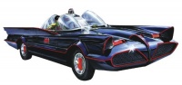 Round 2 Batmobile Classic 1:25 Scale Snap Model Kit